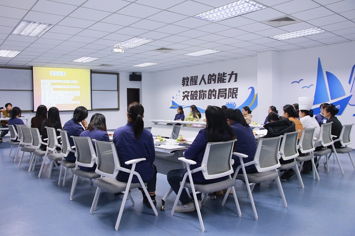 溫情曠遠(yuǎn)！ 關(guān)愛健康，致敬每一位女性！
